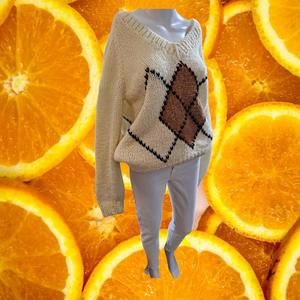 VTG McGregor Cream V Neck Scoop Neck Sweater With Black Brown Diamonds